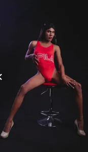 Strella de Strella_ferrera  2 photos