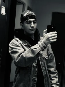 Gduende7: Public ( 3 фото)