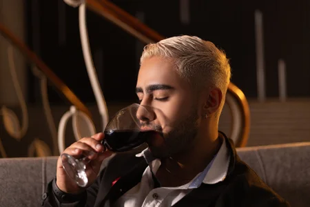 ItsMeEros24 🎂图片 9