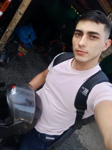 hot__guys_ kullanıcısının Public albümü -  5 fotoğraf