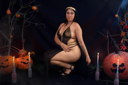 Lisaroberts69 🐍 Cleopatra’s Dark Spell 🖤 Pic 4