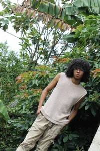 ITS HERE 🥵 de DEAMOL  9 Imagens