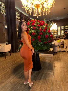 LunaBaxter_ 🔥🧡 Foto 2