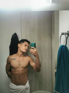 blorelopez Shower รูป  3