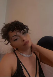 AlexissGrey Public Pic