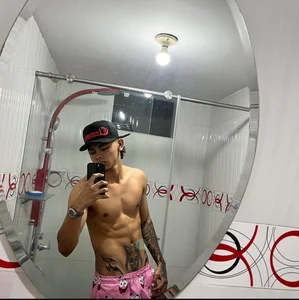 bbguyhards XXX nøgenfoto 3