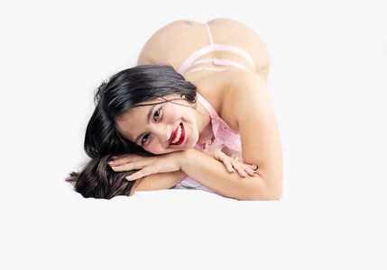 juanita_tay Public Pic 9