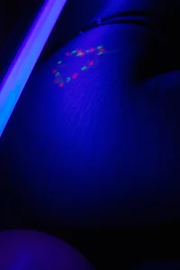 Babe_ali kullanıcısının Neon albümü -  7 fotoğraf