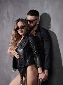 Public de ParadisePleasure_  3 Imagens