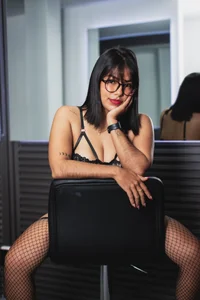 AngelaRicci Public Pic 2