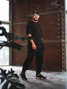 Liam_Kleiin Public Immagine  2