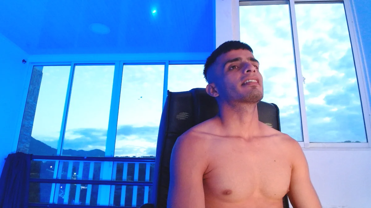 Foto em tendência de Bad_Boy_Carter69 2454