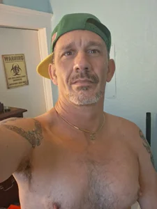 halfwayhausGUY me Pic 6