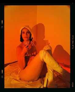 Goddess-Love-: Merry Christmas,thank you for your support….i love you all, thank you❤️‍🔥 ( 2 фото)