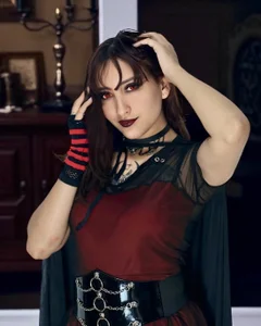 amaracooper_ Your favorite vampire 🖤🦇  2. fénykép