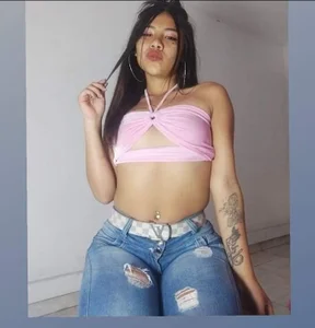 lily_jamesx sexi Pic 2