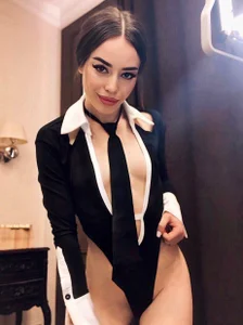 AnneSandのPublicの 5枚の写真