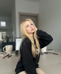 AshLinks_ Public Pic 5