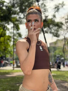 between smoke de Bella_salvatore  4 Imagens