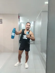 MikeMiller2: Public ( 6 фото)