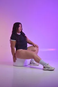 AnnieCasey Public  4টি ছবি