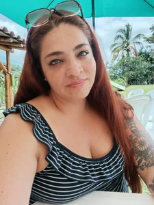 GabyGrey_ Public 사진