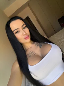 kristinaseeu Public Pic 2