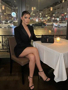 GoldenAlana Outdoor activities 🤎 . fénykép