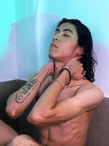 Kos_storm Cold on the outside, hot on the inside. зображення