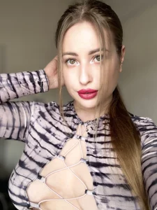 AlisaWhite: By sharing happiness with others we multiply happiness ( 5 фото)