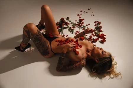 daiila_jonnes SWEET VALENTINE ❤️💌 Poză