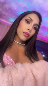 Brihana💋✨👑 od powerfull_ts_20  5 snímek