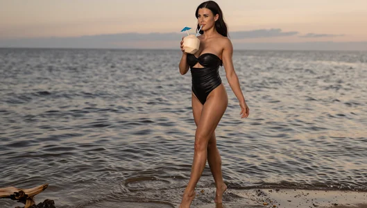 BillieStarOfficial Beach shooting free Pic 8