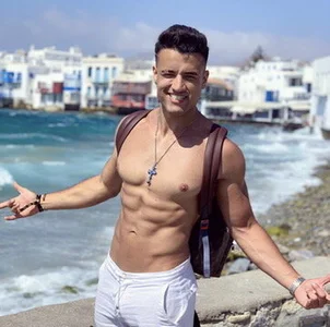 Tom_Heaton Public Pic