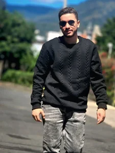 mike_257 Elegant 🦅💎 Gambar 4