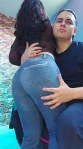 REAL COUPLE WHO LIKE TO FUCK LIVE - PAREJA REAL QUE LE GUSTA FOLLAR EN VIVO de SEXBAEL  3 photos