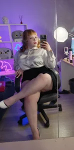 Stella_Brayn office beauty Billede
