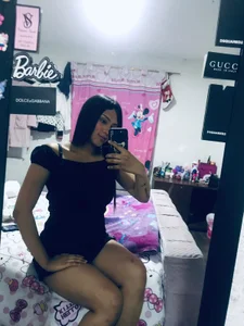 lilithdivinee 😏more will come😏 Foto