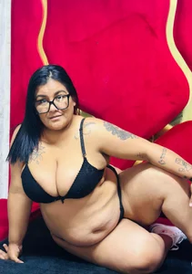 Scarlett_Sex_Rs kullanıcısının 🖤🍑 Killer curves wrapped in seductive black lace. 🔥 albümü -  4 fotoğraf