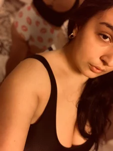 ErikaAmor Public Pic