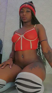 IvonneMorris Bare Desires 💋 Pic 4