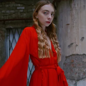 Anna_darko Red Kimono slika 4