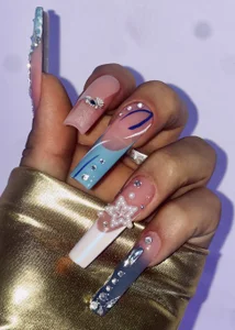 Aron_cruz 💅🏼Nails 🥰 Foto 2