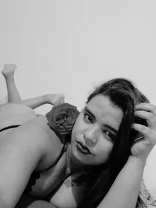 _Mia_Aniston Public Billede