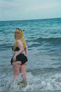 Angel-Lewd-Cake 🏖️ Beach Misa 🖤 Immagine  8