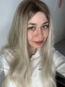 WaltraudRuopp New Light Pic 4