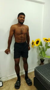 Juan_123__HELLO Bild 2