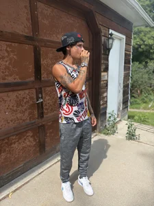 Ebkzer Public slika 2