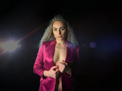 ExoticLove: ELEGANT ELLIE ( 6 фото)