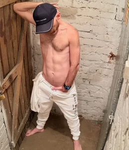 KacperGuyのPublicの 2枚の写真